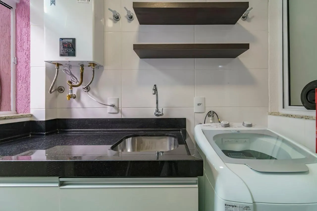 Apartment Aluguel Apartamento 2 Quartos Com Piscina Bombinhas Brazil